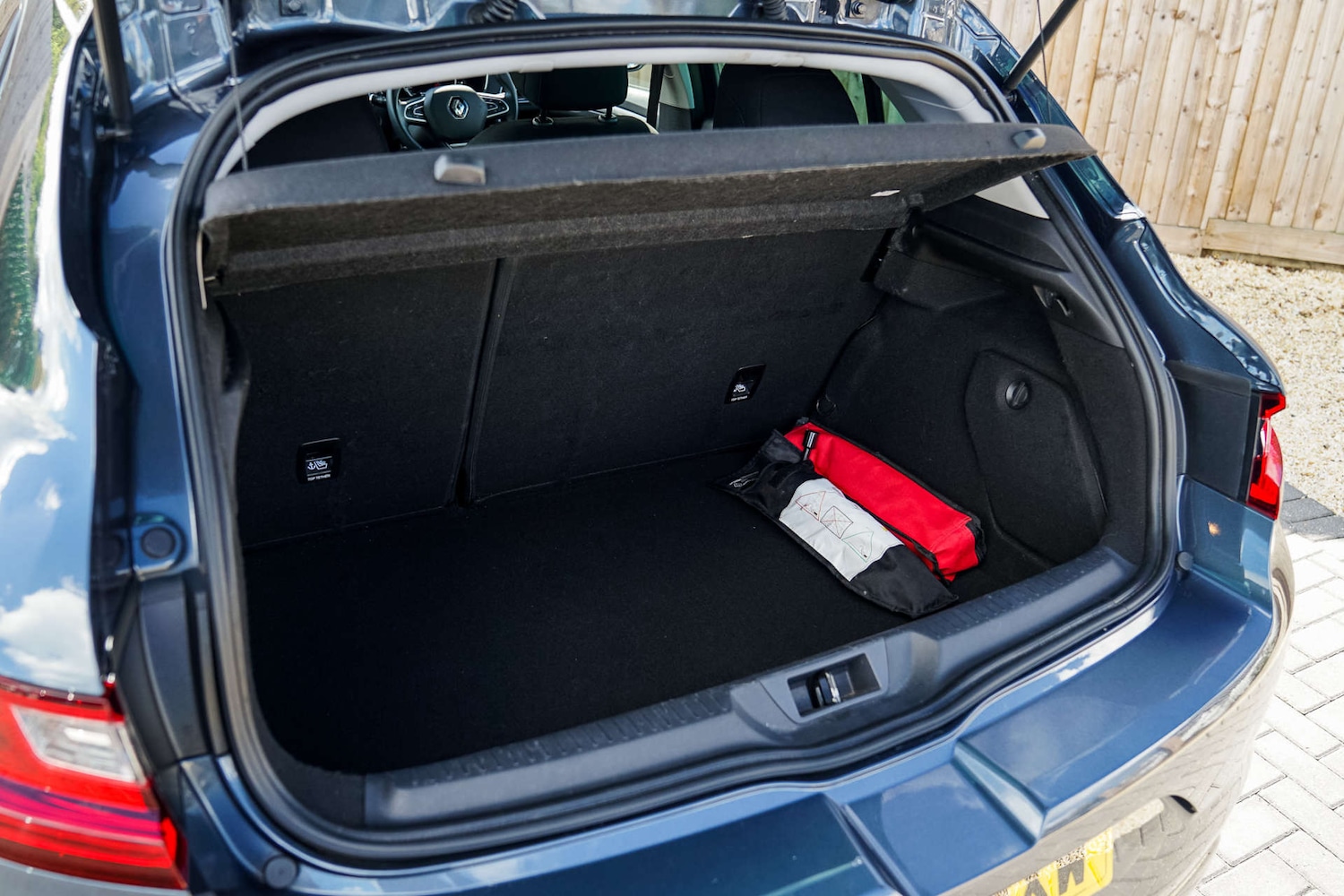 Used Renault Megane 2018 for sale - 75774704: Photo 18