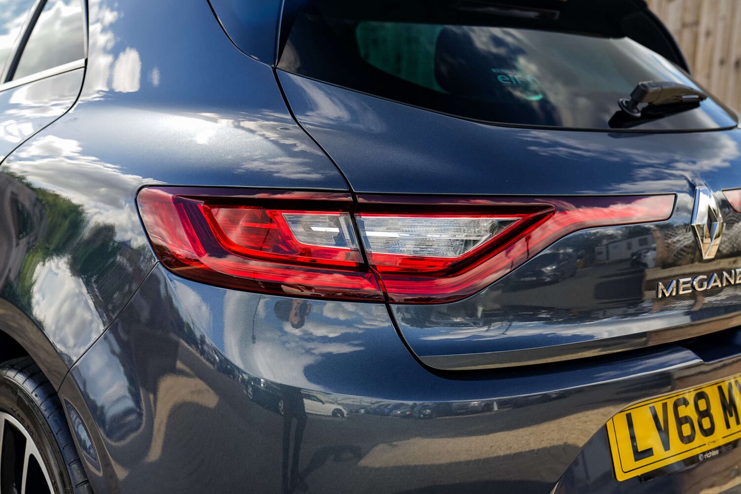 Used Renault Megane 2018 for sale - 75774704: Photo 9