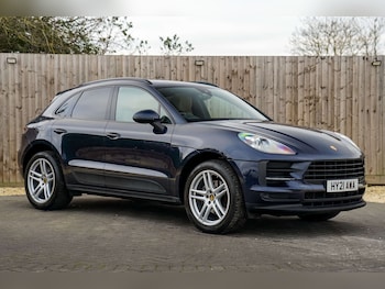 Used Porsche Macan 2021 for sale - 76604244: Photo