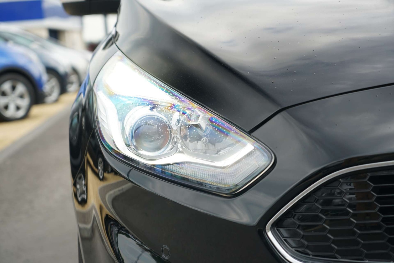 Used Ford S-Max 2015 for sale - 76177667: Photo 3