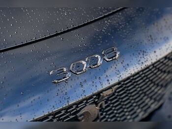 Used Peugeot 3008 2022 for sale - 76490997: Photo
