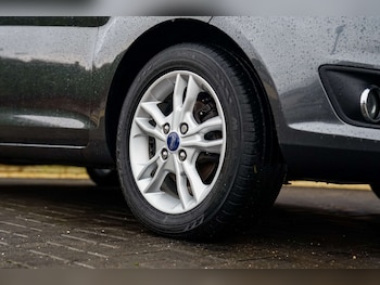 Used Ford Fiesta 2016 for sale - 77139215: Photo