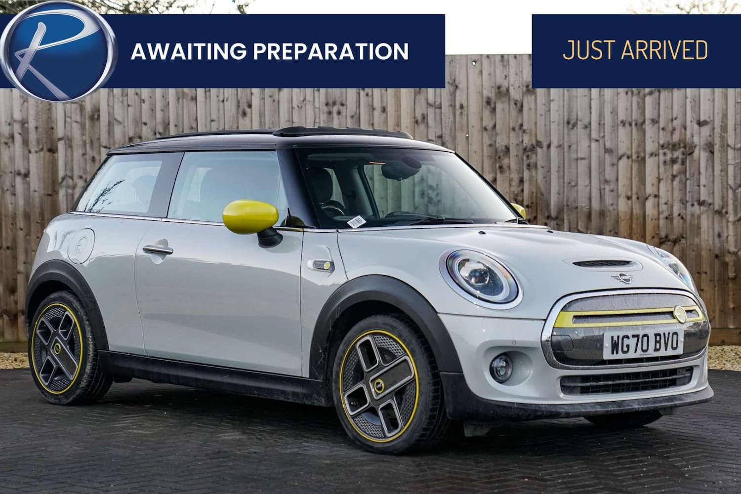 Used MINI Hatch 2020 for sale - 76703567: Photo 1