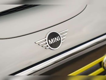 Used MINI Hatch 2020 for sale - 76703567: Photo