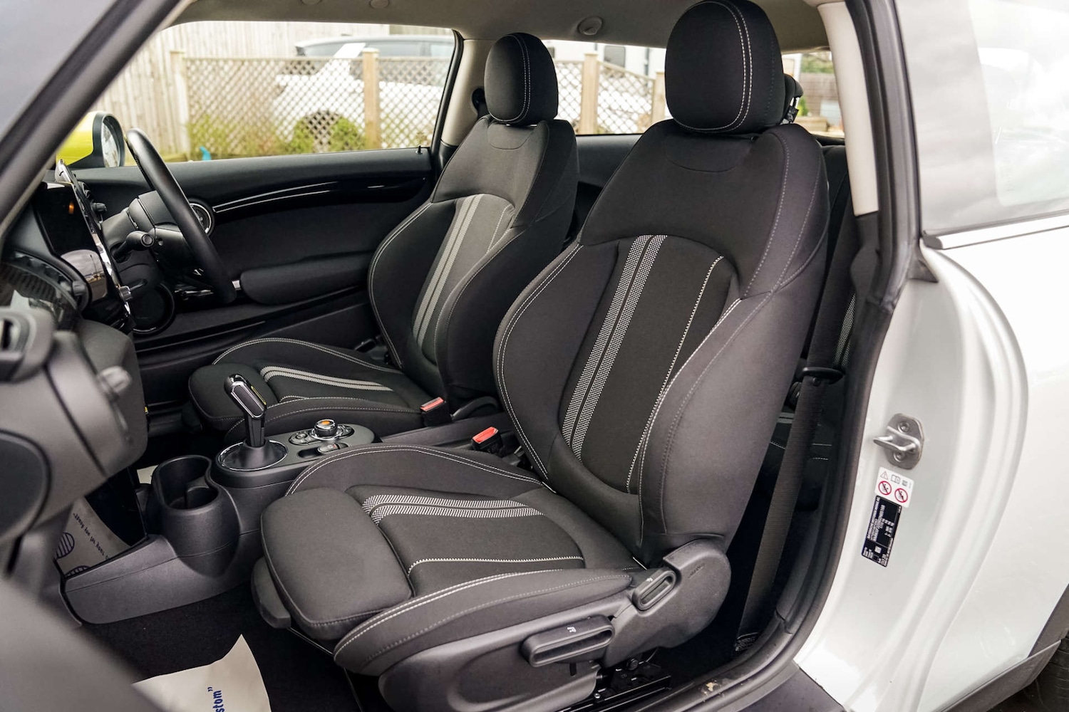 Used MINI Hatch 2020 for sale - 76703567: Photo 6