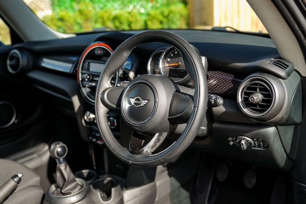 Used MINI Hatch 2014 for sale - 76319704: Photo 14