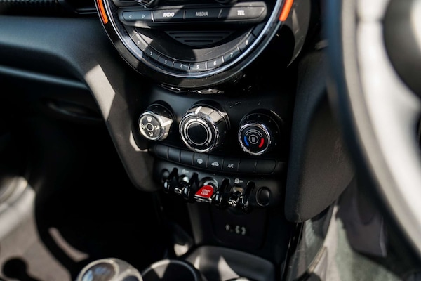 Used MINI Hatch 2014 for sale - 76319704: Photo 17