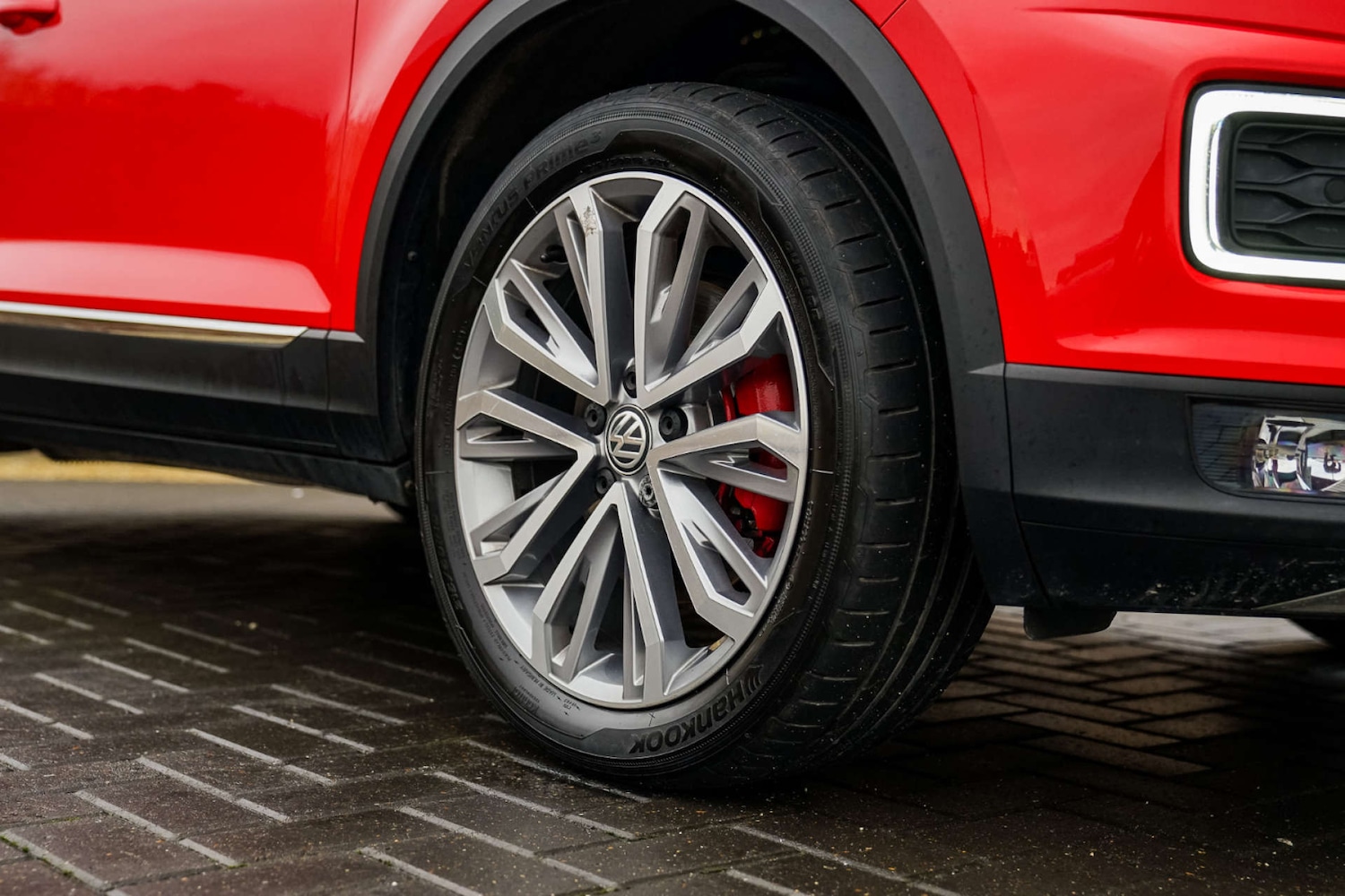 Used Volkswagen T-Roc 2018 for sale - 76437871: Photo 2