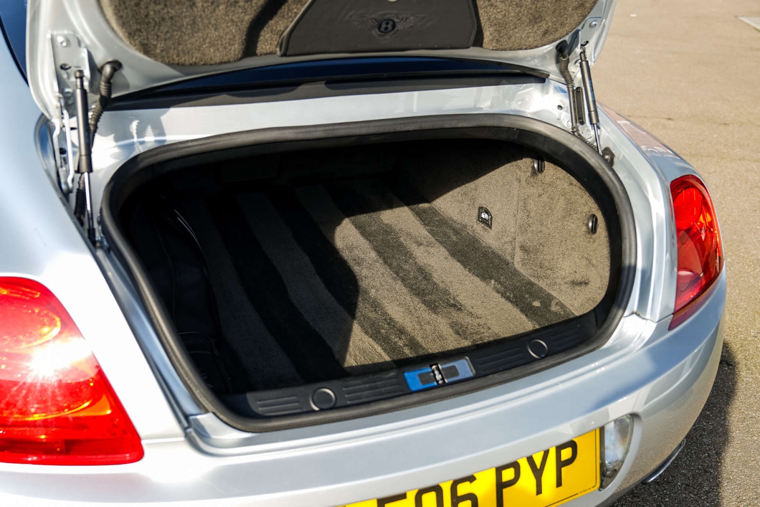 Used Bentley Continental 2006 for sale - 76618100: Photo 22