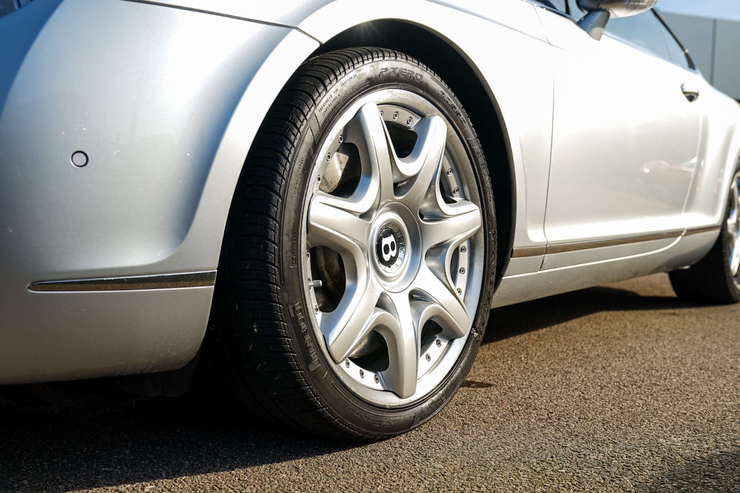 Used Bentley Continental 2006 for sale - 76618100: Photo 5