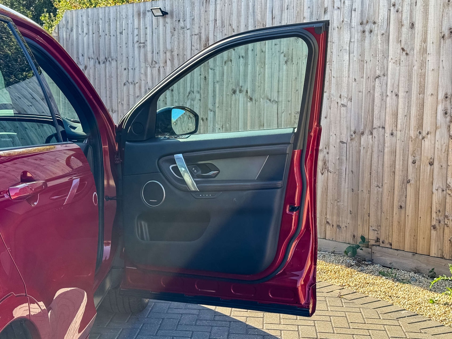 Used Land Rover Discovery Sport 2021 for sale - 76651426: Photo 12