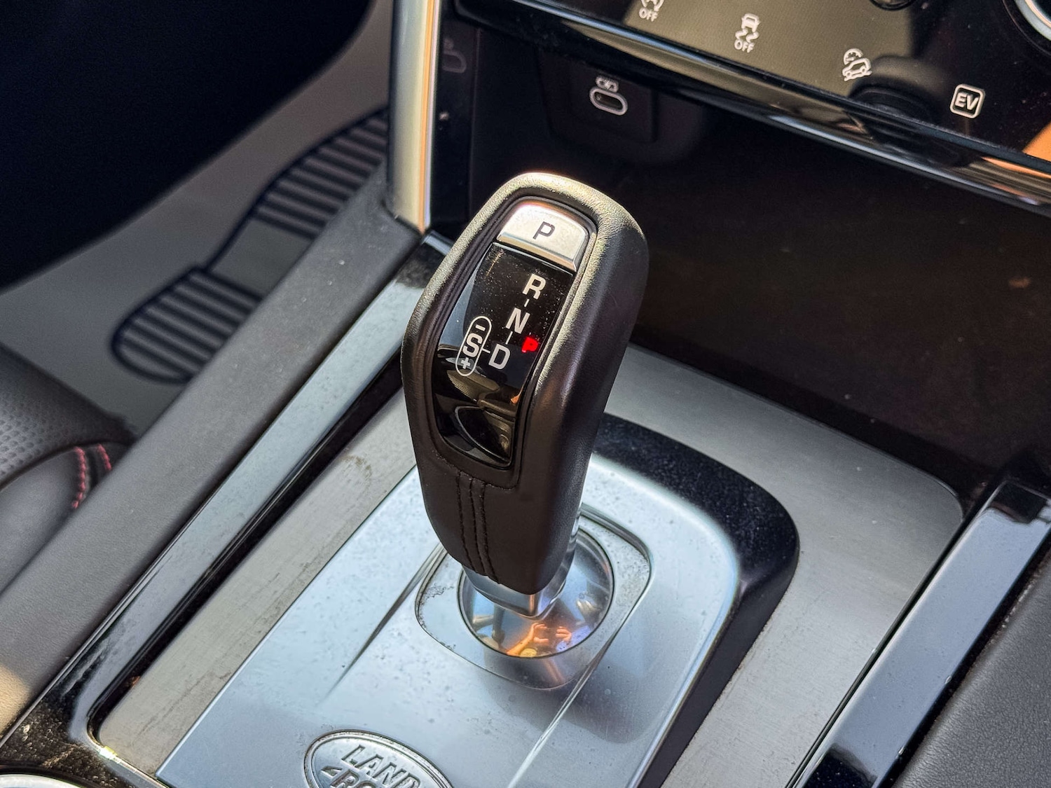 Used Land Rover Discovery Sport 2021 for sale - 76651426: Photo 16