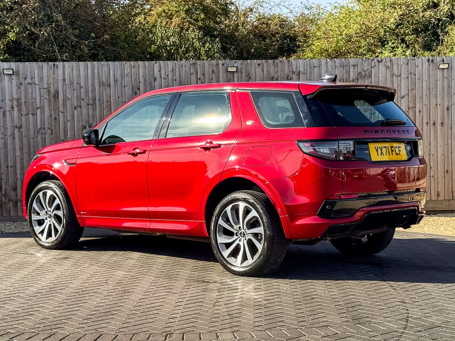 Used Land Rover Discovery Sport 2021 for sale - 76651426: Photo 8