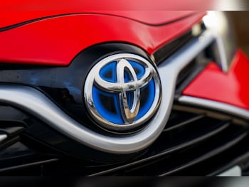 Used Toyota Yaris 2015 for sale - 76642946: Photo