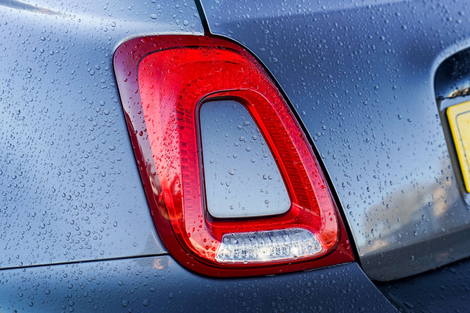 Used Abarth 500 2017 for sale - 76762552: Photo 10