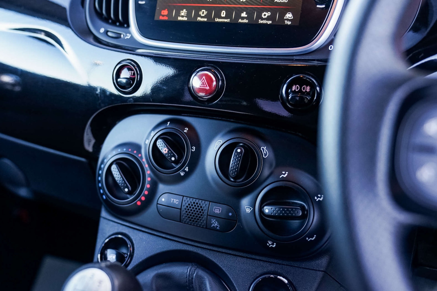 Used Abarth 500 2017 for sale - 76762552: Photo 24