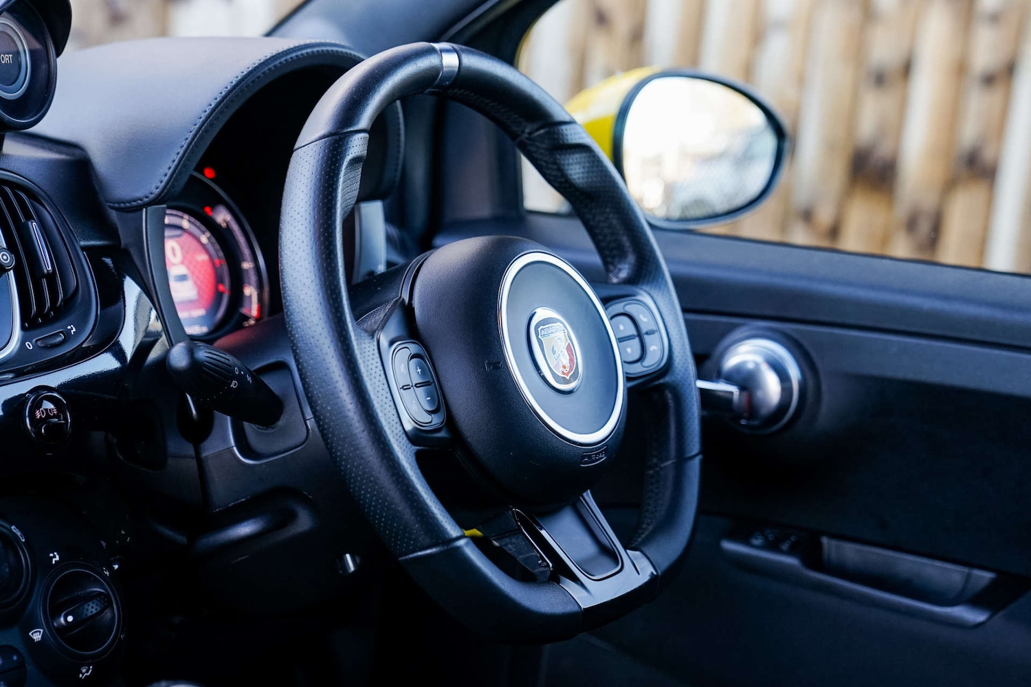 Used Abarth 500 2017 for sale - 76762552: Photo 26