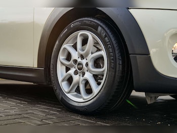 Used MINI Hatch 2017 for sale - 77065395: Photo