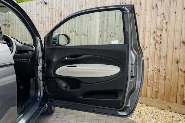 Used Fiat 500 2021 for sale - 74315867: Photo 16
