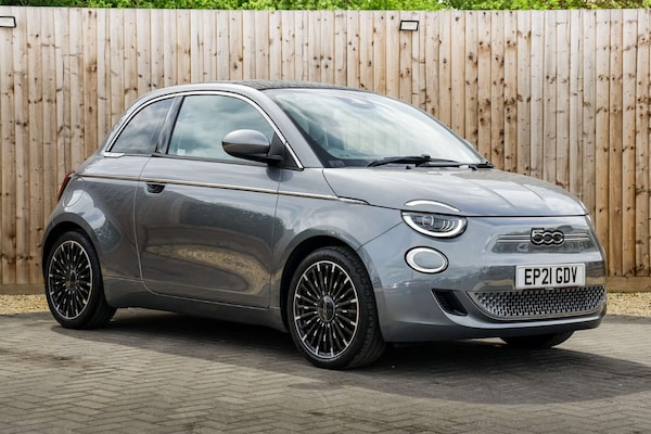 Used Fiat 500 2021 for sale - 74315867: Photo 1