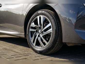 Used Peugeot 208 2023 for sale - 74315895: Photo