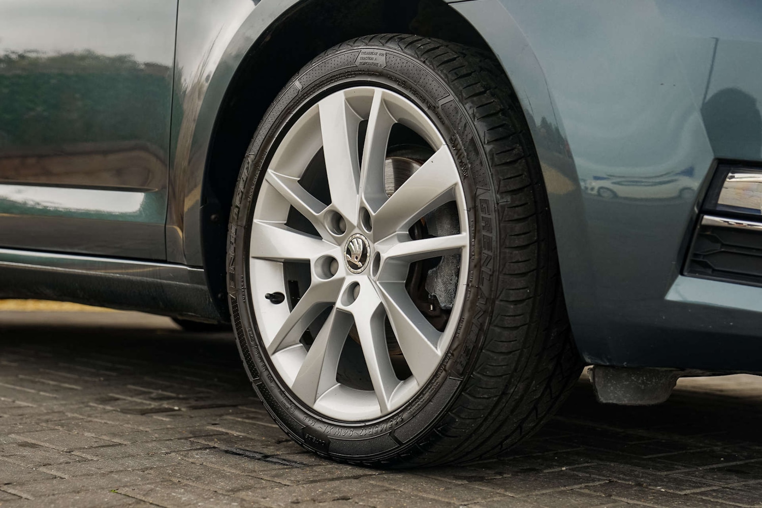 Used Skoda Octavia 2017 for sale - 76101627: Photo 2