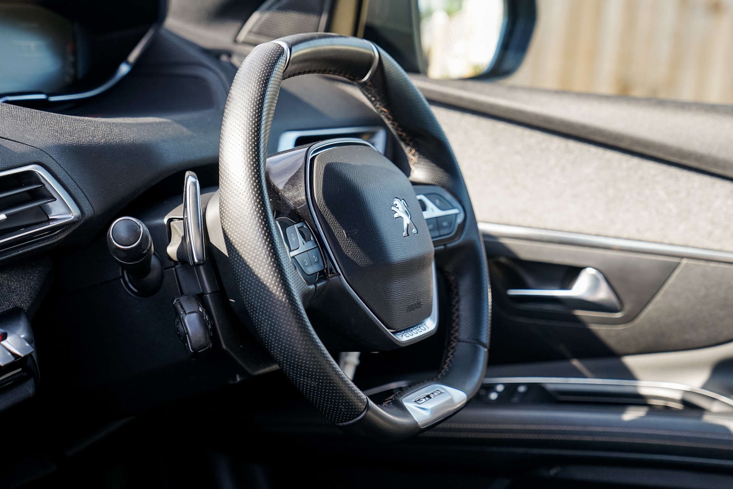 Used Peugeot 3008 2019 for sale - 76663854: Photo 17