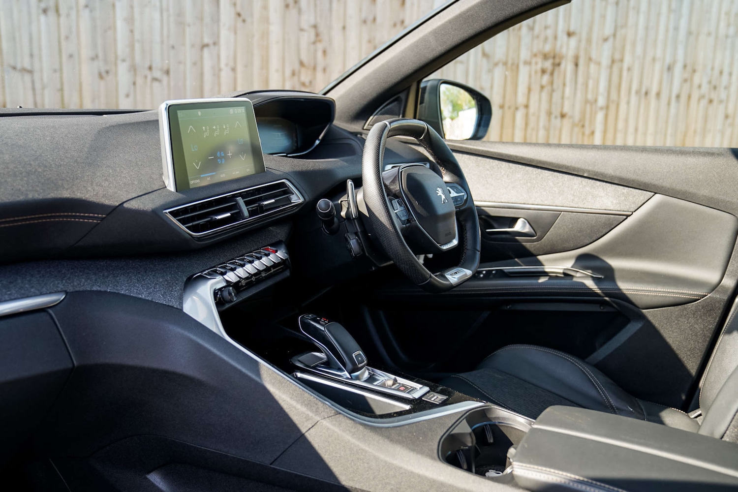 Used Peugeot 3008 2019 for sale - 76663854: Photo 18