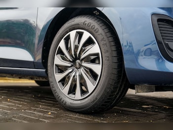 Used Ford Fiesta 2023 for sale - 76663852: Photo