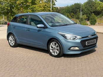 Used Hyundai i20 2015 for sale - 79493549: Photo