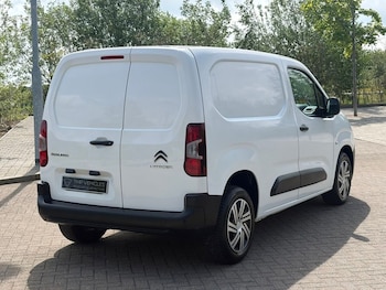 Used Citroen Berlingo 2020 for sale - 79394771: Photo