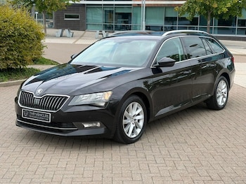 Used Skoda Superb 2017 for sale - 79461922: Photo