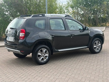 Used Dacia Duster 2018 for sale - 79313298: Photo