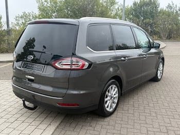 Used Ford Galaxy 2017 for sale - 79737629: Photo