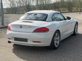 Used BMW Z4 2010 for sale - 79313049: Photo