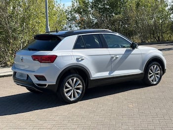 Used Volkswagen T-Roc 2021 for sale - 79764513: Photo
