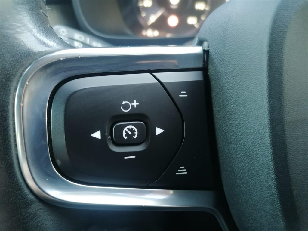 Used Volvo XC40 2021 for sale - 77951002: Photo 16