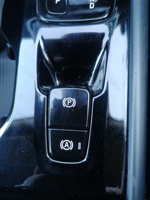 Used Volvo XC40 2021 for sale - 77951002: Photo 20