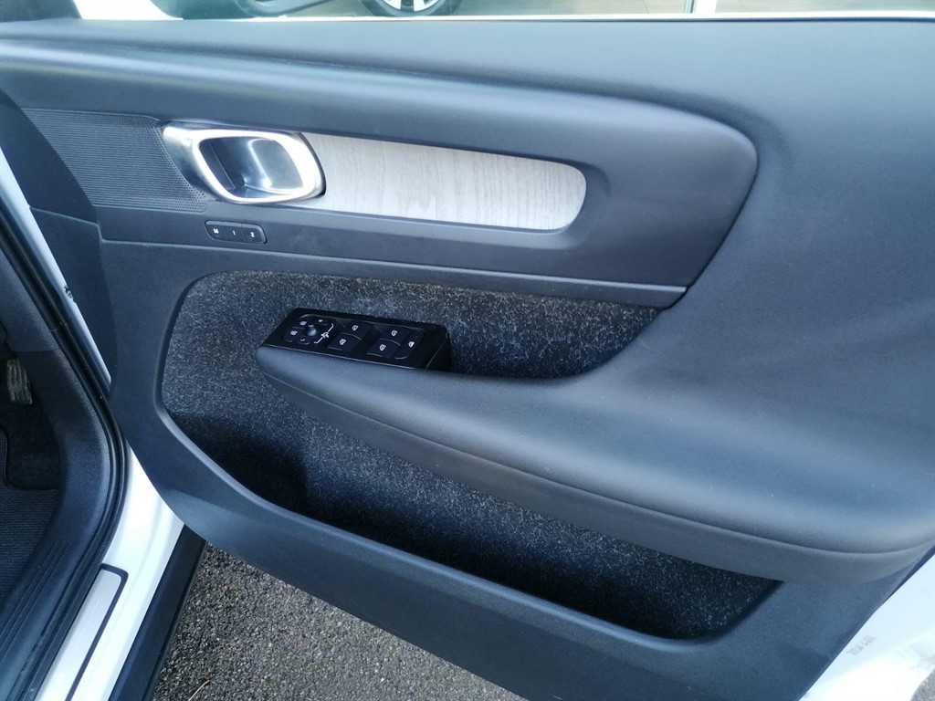 Used Volvo XC40 2021 for sale - 77951002: Photo 21