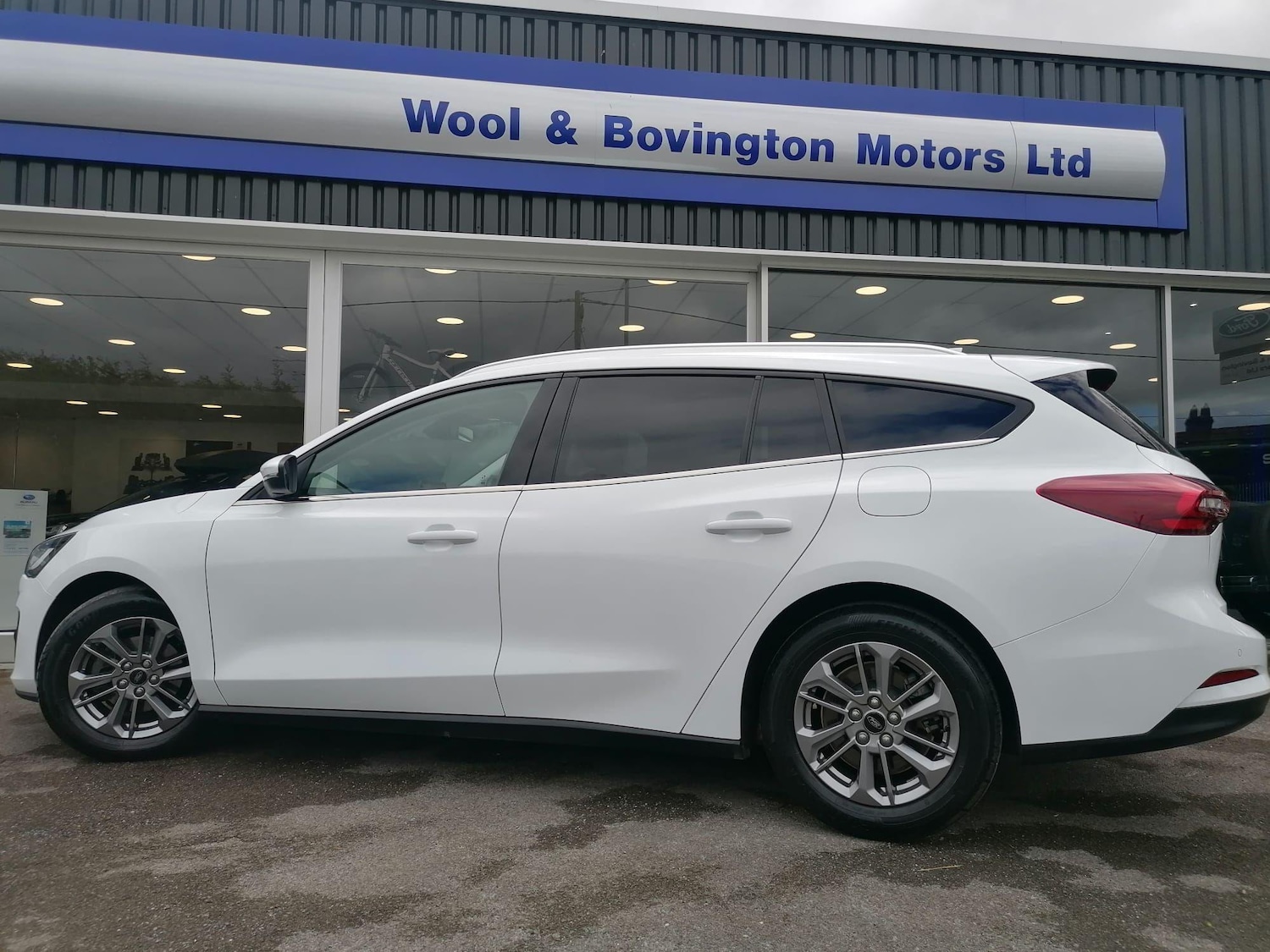 Used Ford Focus 2023 for sale - 77344862: Photo 6