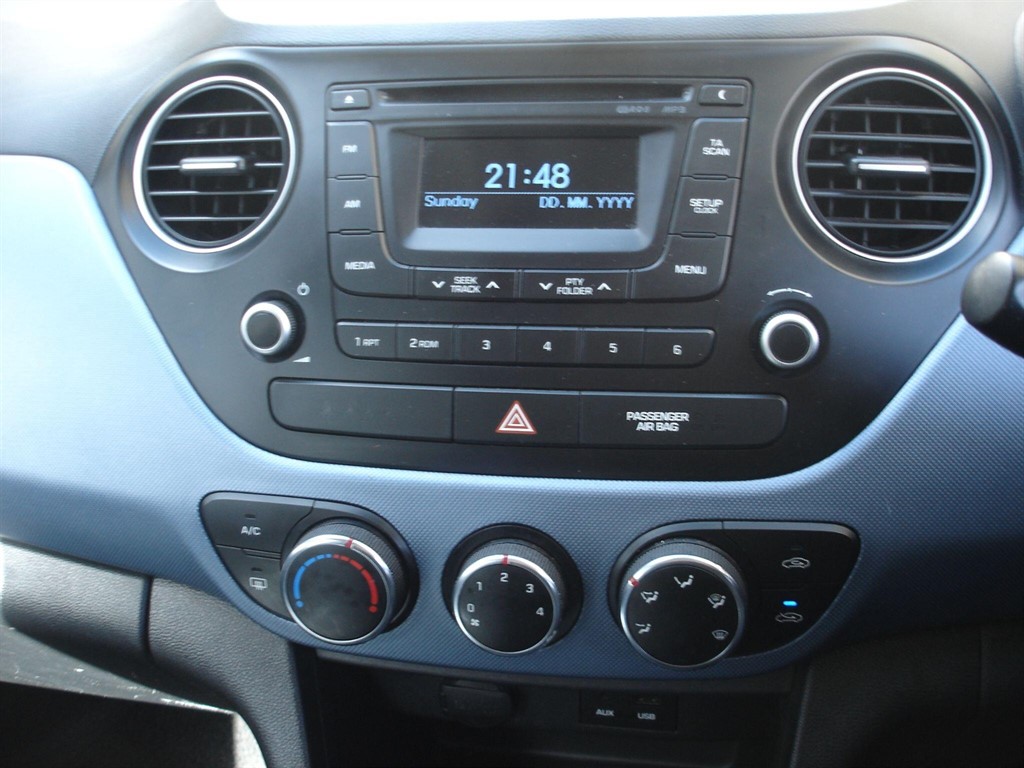 Used Hyundai i10 2014 for sale - 78014887: Photo 18