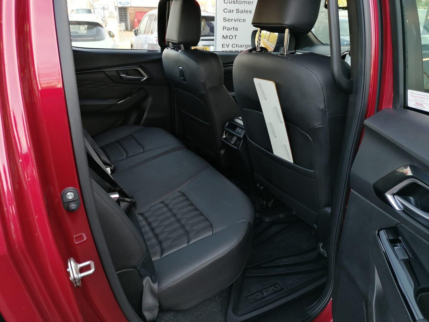 Used Isuzu D-Max 2024 for sale - 77345019: Photo 20