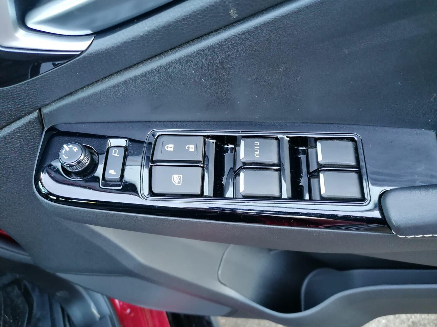 Used Isuzu D-Max 2024 for sale - 77345019: Photo 27