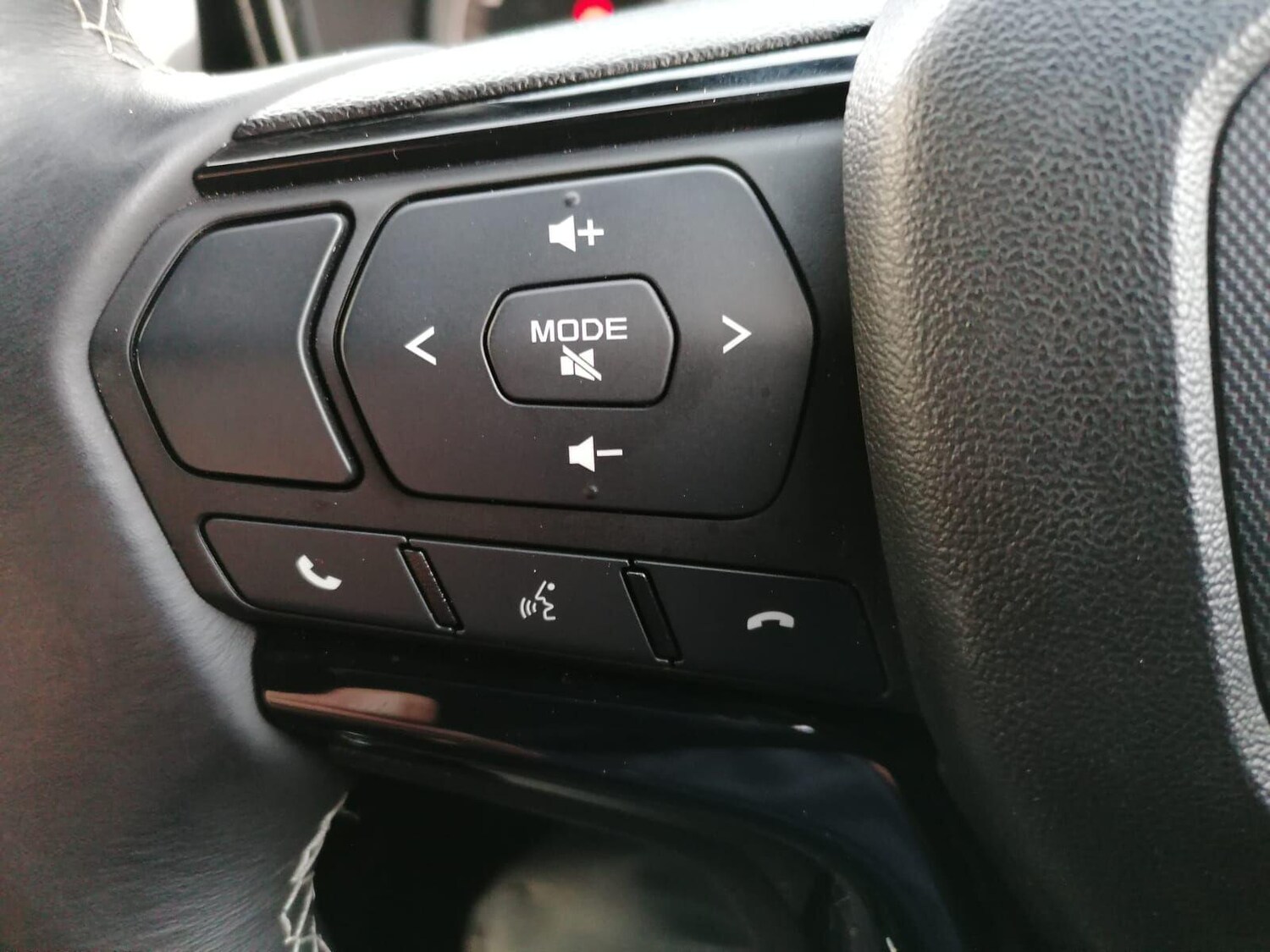 Used Isuzu D-Max 2024 for sale - 77344346: Photo 11