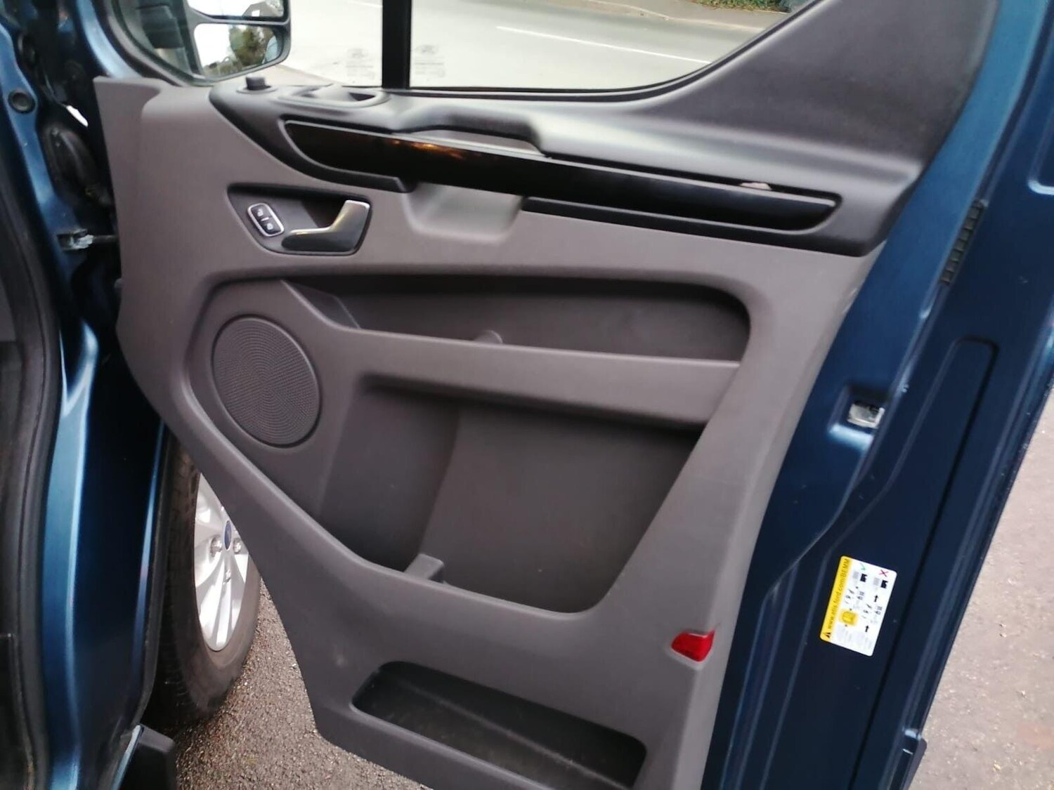 Used Ford Transit Custom 2019 for sale - 77344189: Photo 28