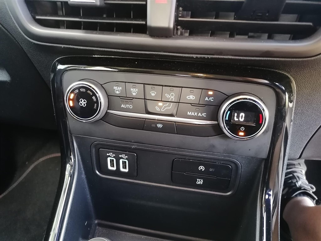 Used Ford Ecosport 2020 for sale - 77830621: Photo 13