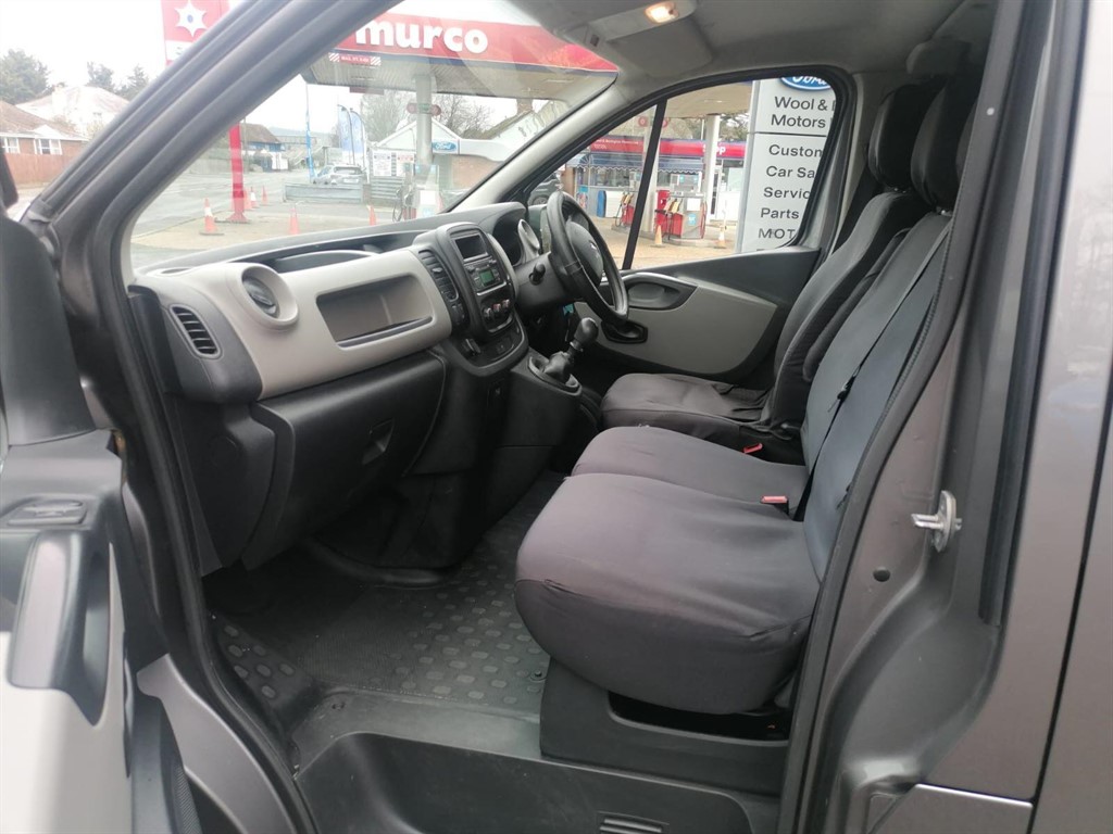 Used Renault Trafic 2015 for sale - 77830589: Photo 11