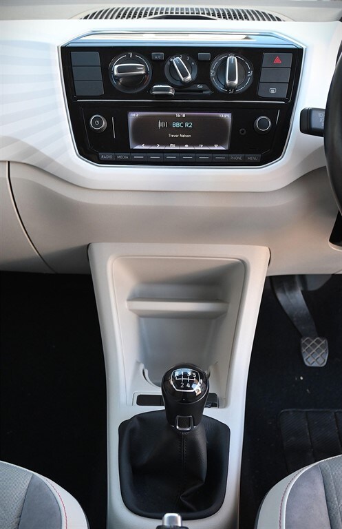 Used Volkswagen up! 2017 for sale - 77830595: Photo 12