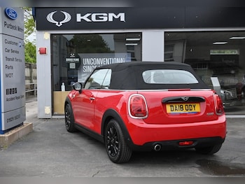Used MINI Convertible 2018 for sale - 78618196: Photo