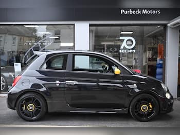 Used Abarth 595 2018 for sale - 79842111: Photo